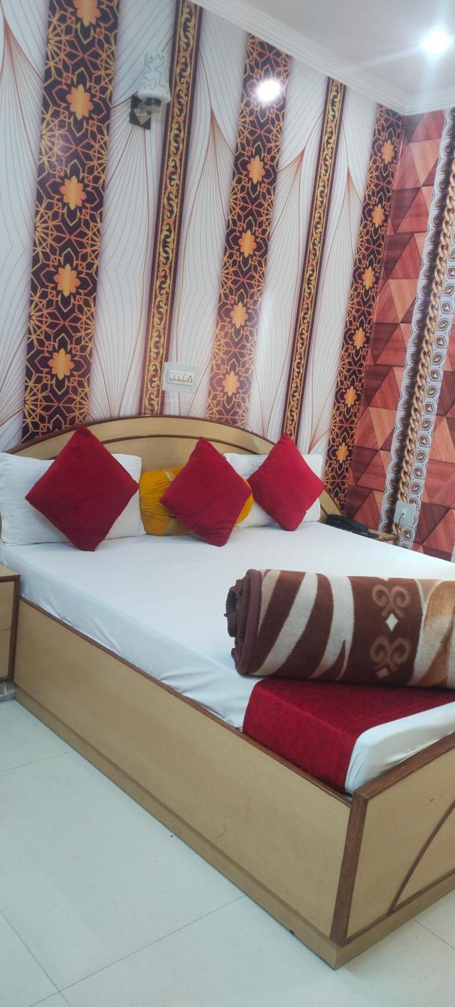 Hotel Empire&Banquet Hisār المظهر الخارجي الصورة
