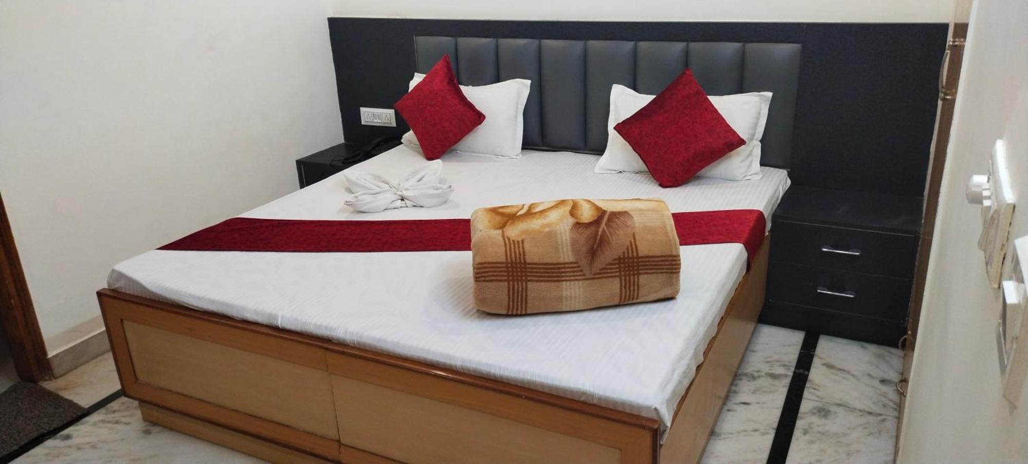 Hotel Empire&Banquet Hisār المظهر الخارجي الصورة